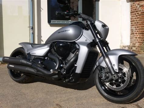 Suzuki Boulevard M109R - Intruder M1800R Muscle Custom