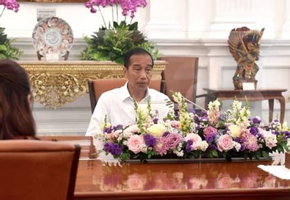 Jokowi Ungkap Rencana Reshuffle Kabinet