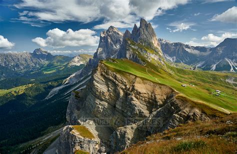 travel4pictures | Seceda, nature park Puez-Geisler, South Tyrol 09-2020