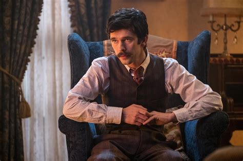 Foto de Ben Whishaw - O Retorno de Mary Poppins : Fotos Ben Whishaw - Foto 36 de 120 - AdoroCinema