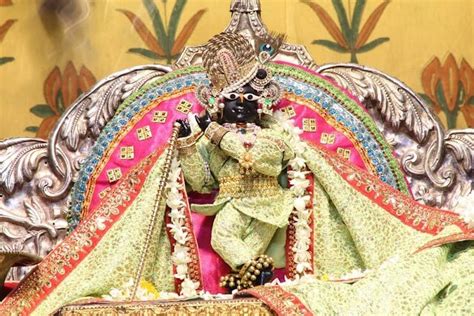 Radha Raman Temple, Vrindavan - Timing, History & Photos