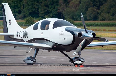 Cessna 400 Corvalis TT - легкомоторный самолет от компании Cessna Aircraft. Характеристики ...