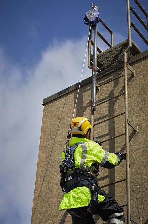 Fixed Ladder Fall Arrest System