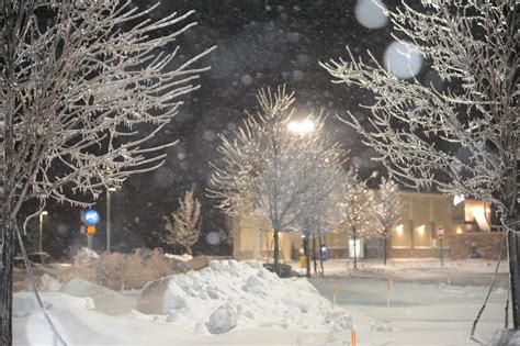 Kalamazoo In Pictures: ice storm night 2011, kalamazoo michigan