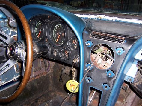 corvette restoration pictures 045.jpg - Members Gallery - Main - Antique Automobile Club of ...