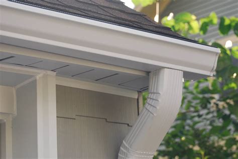 Seamless Gutters vs Regular Gutters: Which Is Best For Your Home? | New Vision Seamless Gutters ...