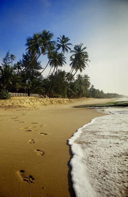 Sri Lanka Beach | Tangalla Beach, Sri Lanka © Jason Jones | By: jjay69 | Flickr - Photo Sharing!
