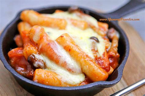 The Yummy Traveler: Recipe : Baked Cheese Tteokbokki ( Korean Spicy ...