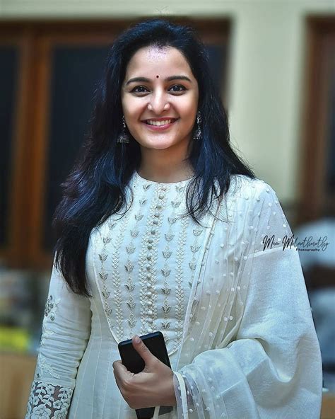 Manju Warrier Follow ⬇️ @cinetimesmedia @manju.warrier #manjuwarrier # ...