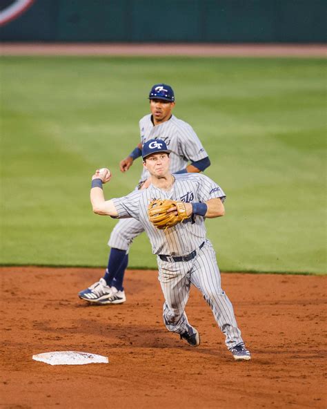 PHOTOS: Georgia Tech Baseball at Georgia – Georgia Tech Yellow Jackets