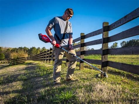 Milwaukee Quik-Lok Attachment System Video Review - Pro Tool Reviews