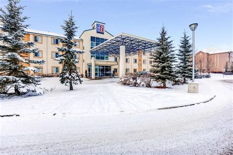 Hotels in Innisfail, Canada - price from $55 | Planet of Hotels