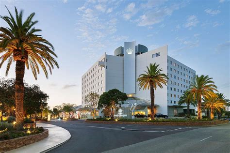 Crown Promenade Perth Hotel In Perth, Australia