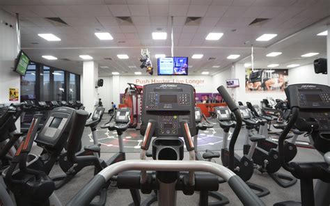 Gyms In Burnley | St Peter's & Padiham Leisure Centre