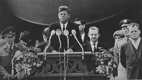 JFK, Reagan words helped bring down Berlin Wall