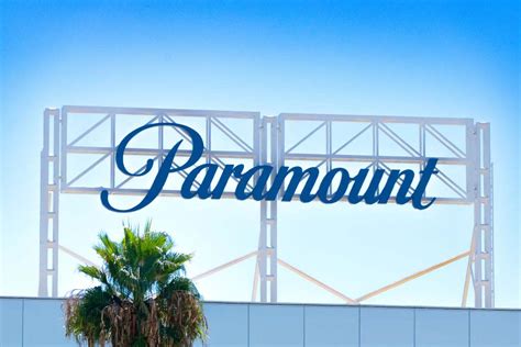 Paramount Global Stock Plunges After Reporting $1.1 Billion Q1 Loss ...