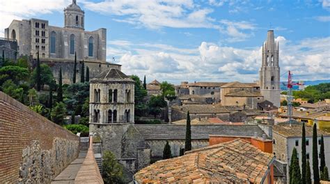 Visit Girona: 2024 Travel Guide for Girona, Catalonia | Expedia