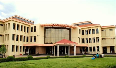 IIT Madras: Cutoff, Courses, Placement, Fees, Admission, Ranking