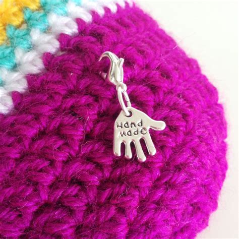 DIY: Crochet Stitch Markers | Stitch markers, Diy crochet stitches ...