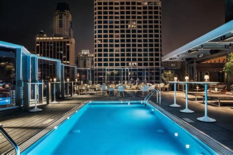 12 Best Hotels With Balconies In Chicago, Illinois | Trip101