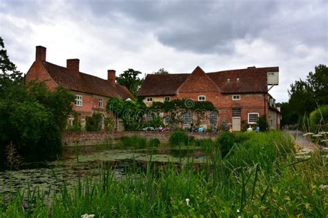 Constable`s Flatford Mill, Suffolk, UK Stock Photo - Image of scenes ...