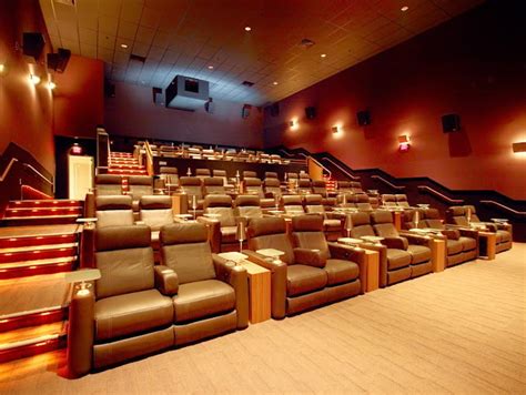 Luxury Dine In Movie Theater San Diego Cinépolis Del Mar, 52% OFF