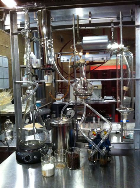 Chemistry behind Gale's coffee maker in Breaking Bad - Chemistry Stack Exchange