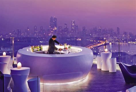 Best Rooftop Restaurants In Mumbai / Rooftop dining experience is one of a kind and you should ...