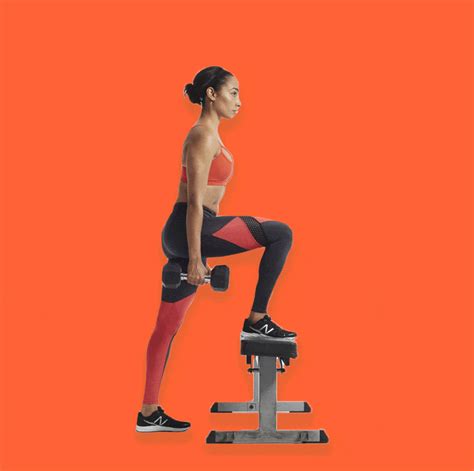 How To Do: A Dumbbell Step-up for Seriously Toned Legs