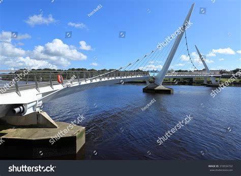 206 River foyle Images, Stock Photos & Vectors | Shutterstock