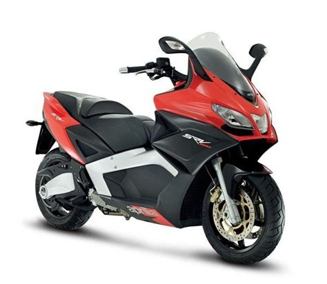 2012 Aprilia SR MAX 300 | motorcycle review @ Top Speed