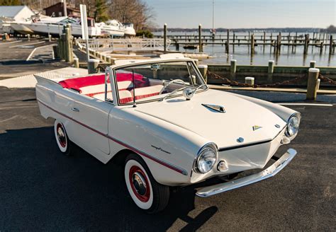 The Amphicar 770: A Vintage Car That’s Also A Boat - Drive Ride Buddy