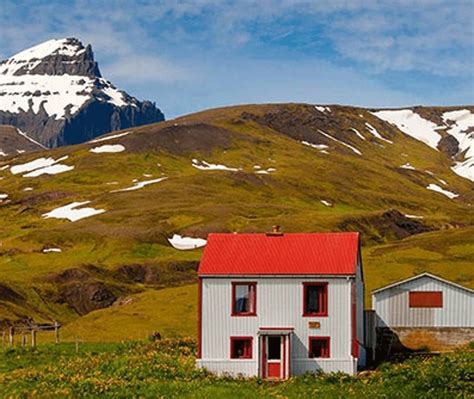 5 of the Best Iceland Hiking Tours