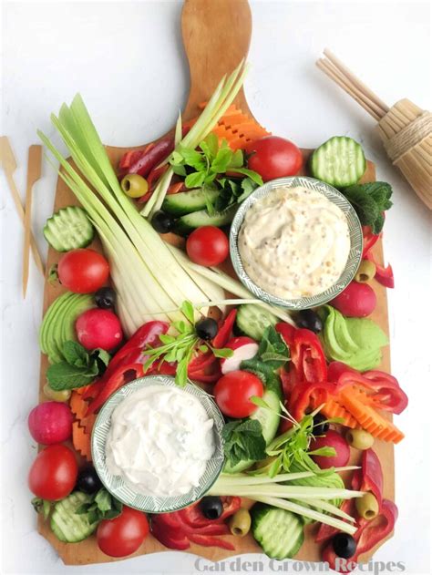 How to Make the Best Vegetable Platter with Fresh Veggies