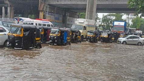 Mumbai rain: IMD issues orange, yellow alerts for parts of Maharashtra | Mumbai news - Hindustan ...