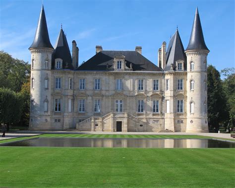 Bordeaux, Haut Medoc, Chateau Latour, Rothschild Family, Saint Julien ...