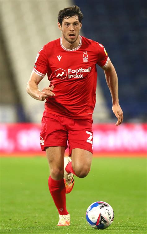 Scott McKenna provides good display on Nottingham Forest debut - Not ...