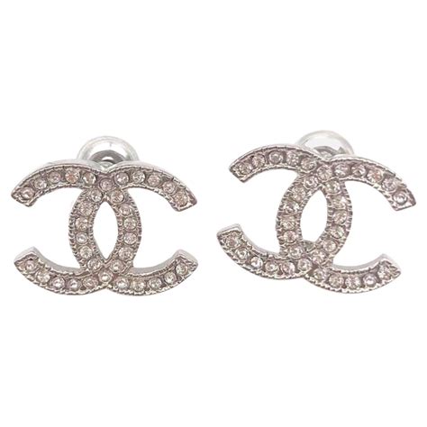 Chanel Classic Silver CC Faux Pearl Piercing Earrings For Sale at 1stDibs