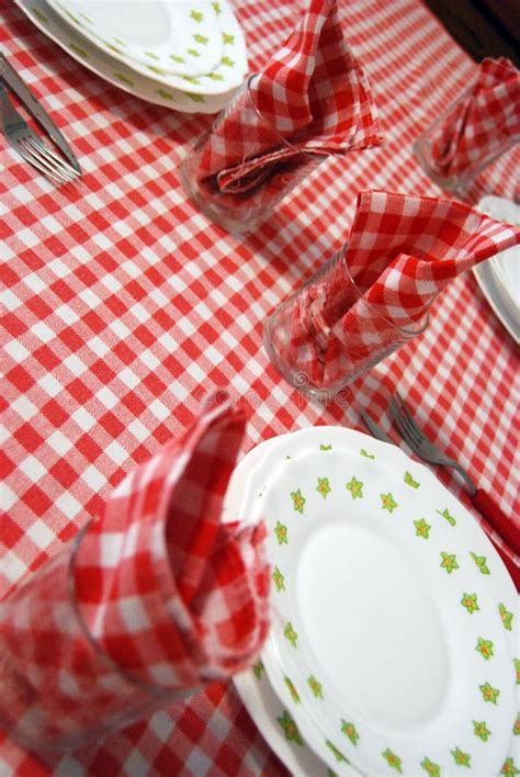 Lay the table stock photo. Image of forks, cloth, napkin - 5989976