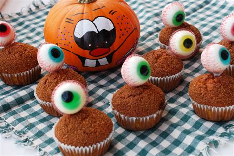 Muffins cu dovleac pentru Halloween - Retete culinare by Teo's Kitchen