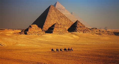 Pyramids of Giza - Egypt Eye Tour