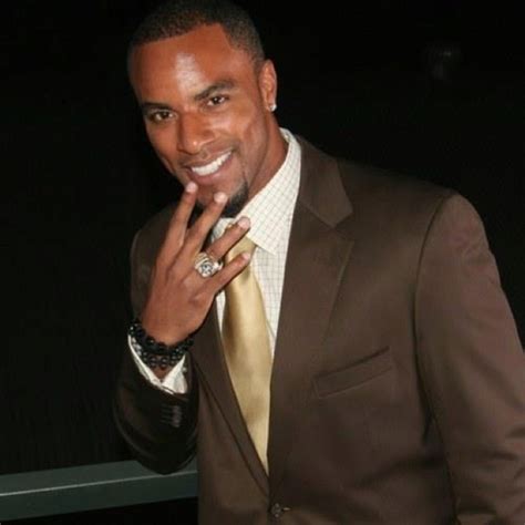 Former NFL Star Darren Sharper is Still Locked Up – BLACK TRUTH NEWS