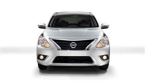 Nissan Sunny Interior & Exterior Design