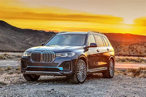 New 2019 BMW X7 SUV petrol review, test drive - Autocar India