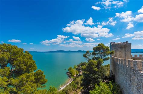 Trasimeno lake, what to see in a day | Lake Close To val di Chiana