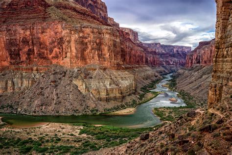 10 of the World's Most Notorious Whitewater Rapids | OARS