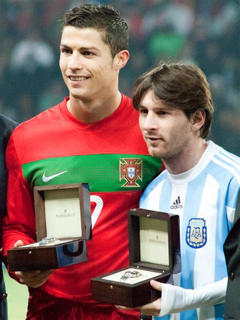 File:Cristiano Ronaldo and Lionel Messi - Portugal vs Argentina, 9th February 2011.jpg ...