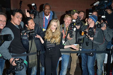 36 Celebrities Who Trolled The Paparazzi - Gallery | eBaum's World