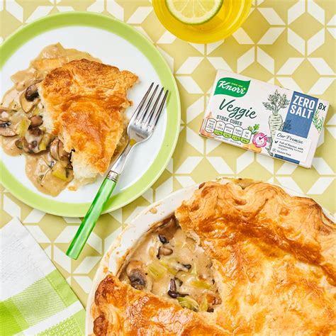 Leek and Mushroom Puff Pastry Pie | Knorr UK