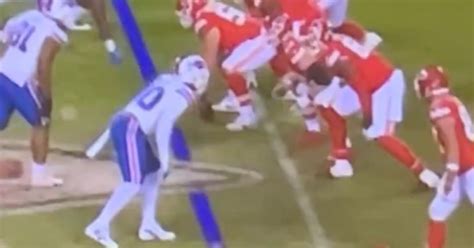 Ex-Chiefs Lineman Expertly Broke Down Why Bills’ Von Miller Wasn’t ...